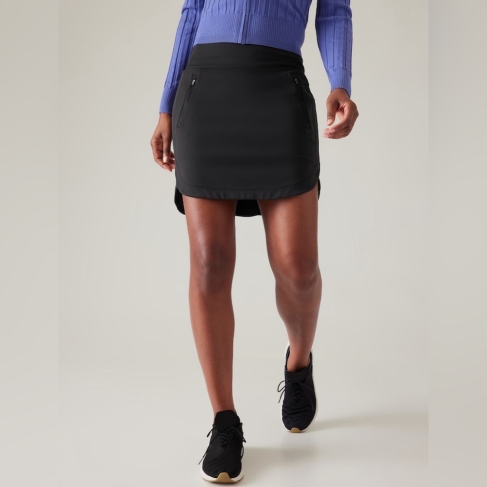 NWT Athleta Fairway Golf Skort 18” Size Small.